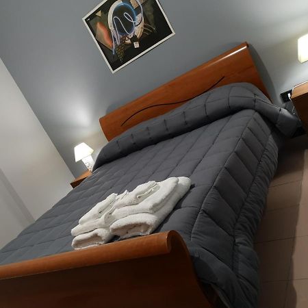 Apartamento La Regina Di Coppe Licata Exterior foto